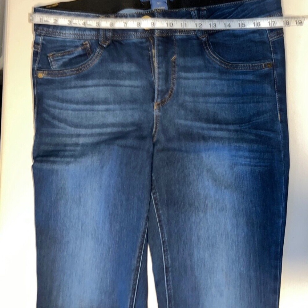 Democracy Ab-Solution Womens Bootcut Itty Bitty B… - image 3